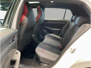 Volkswagen Golf VIII GTI Clubsport 2.0 DSG ACC AUT Kam. LED