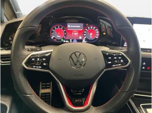 Volkswagen Golf VIII GTI Clubsport 2.0 DSG ACC AUT Kam. LED