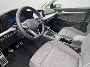 Volkswagen Golf VIII 1.0 TSI *Move* SHZ PDC beheizb. Lenkrad Keyless
