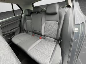 Volkswagen Golf VIII 1.0 TSI *Move* SHZ PDC beheizb. Lenkrad Keyless