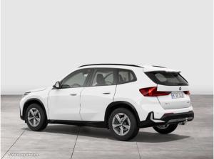 BMW X1 sDrive18i PANO ACC AHK RFK NAVI LED PDC V+H