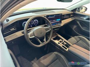 Volkswagen Passat Variant Business 1.5 eHybrid DSG AHK
