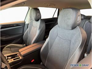 Volkswagen Passat Variant Business 1.5 eHybrid DSG AHK