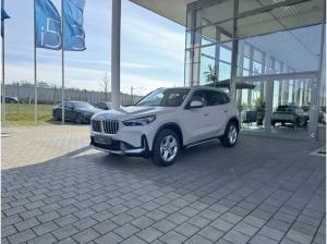 BMW X1 sDrive20i *Lageraktion* 22% * ACC * Pano * AHK * H&K * Lenkradheiz*