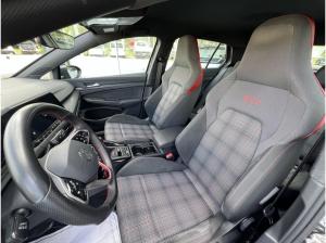 Volkswagen Golf VIII 2.0 TSI GTI AHK+MFL+CARPLAY+PDC+LED