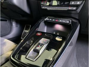 Audi RS3 Sportback S-tronic Klima Navi Leder II Eroberungsdeal