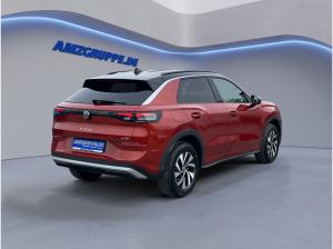 Volkswagen T-Roc 1.5 e-TSI DSG Life ACC+Kamera+Winterpak