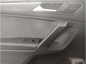 Volkswagen Tiguan 2.0 TSI DSG 4 M. R Black Style Pano Harman Kardon AHK Navi IQ.Light DCC DAB+