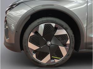 Skoda Elroq RS DSG Wärmepumpe AHK LED NAVI PDC