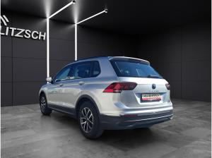 Volkswagen Tiguan TSI Life LED Navi ACC PDC SHZ