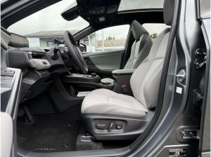 Toyota C-HR+ Lounge 77 kWh, Allradantrieb *Pure Eleganz*