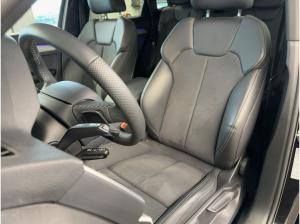 Audi Q5 S line 40 TDI quattro virtual AHK