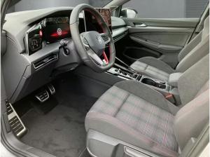 Volkswagen Golf VIII Lim. (DA1)