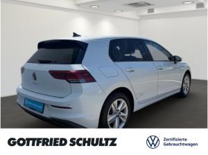 Volkswagen Golf VIII LIFE TDI DSG NAVI SITZHEIZUNG EINPARKHILFE LED