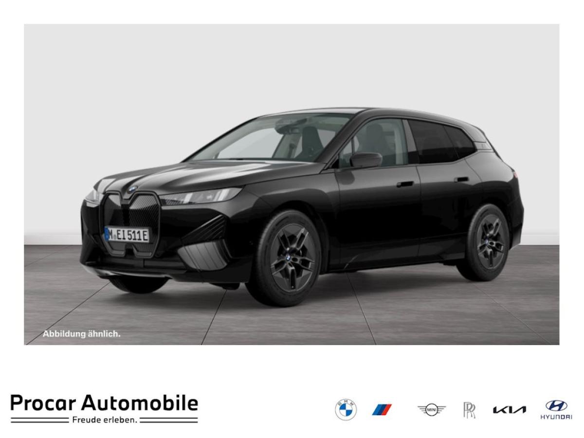 BMW ix iX xDrive45 AHK DA Prof PA Prof H/K AdapLED