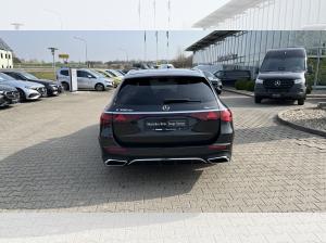 Mercedes-Benz E 300 de 4M T-Modell mit 0,5% Versteuerung+AMG+AHK+360°+DigitalLight+2 Jahre Garantie