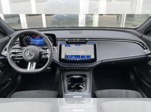Mercedes-Benz E 300 de 4M T-Modell mit 0,5% Versteuerung+AMG+AHK+360°+DigitalLight+2 Jahre Garantie
