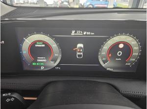 Nissan Ariya 63kWh, 160kW Navi, LED Sitz. u. Lenkradhzg.