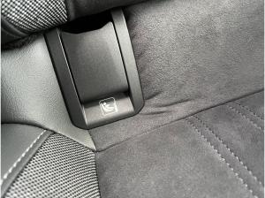 Volkswagen Golf 2.0 TDI DSG Variant Style Park&ComfortPro