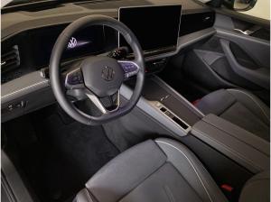 Volkswagen Passat 2.0 TDI Business *ACC*DCC*HuD*Navi*360°