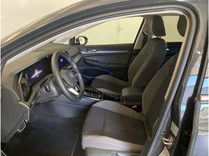 Volkswagen Golf VIII Alltrack 2.0 TDI 4M *AHK*DSG*ACC*PDC