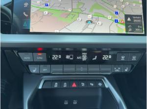 Audi A3 Sportback 30 TFSI S tronic Stdhzg Sound Pano