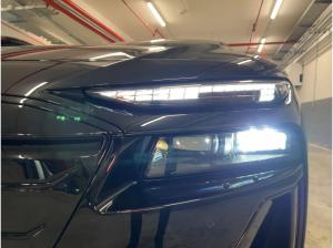 Audi A6 e-tron A6 Avant e-tron performance S LINE/PANO/360°/B&O