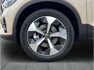 Volvo XC40 B4 2WD Plus Dark (EURO 6e) Klima