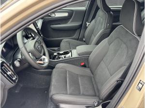 Volvo XC40 B4 2WD Plus Dark (EURO 6e) Klima