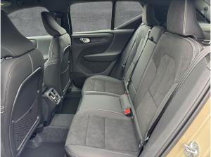 Volvo XC40 B4 2WD Plus Dark (EURO 6e) Klima