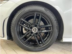 Mercedes-Benz CLA 180 Shooting Brake AMG Line Pano Sitzheizung