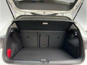 Volkswagen Golf VIII 1.5 TSI Life HeadUp Navi RearView GJR