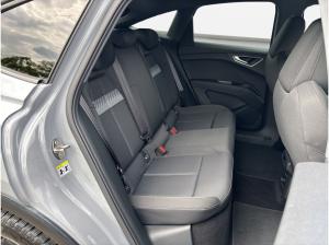 Audi Q4 e-tron Sportback 45 S-LINE*NAVI-PLUS*LED*KAMERA*AHK*OPTIK-PAKET