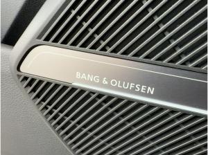 Audi Q5 S line 40 TDI quattro Matrix B&O Kamera AHK Navi