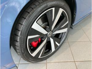Volkswagen Golf VIII GTE BLACK STYLE 1.5eTSI DSG HYBRID ACC.5J-G.AHK.KAMERA.NAVI+VC.HUD