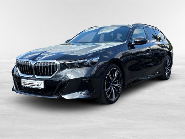 BMW 520 d xDrive Touring M Sport STANDHEIZUNG,AHK,ACC,SITZLÜFTUNG,H/K SOUND,EL. SITZE,360 GRAD KAMERA