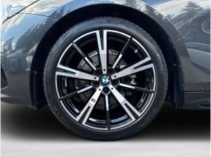 BMW 520 d xDrive Touring M Sport STANDHEIZUNG,AHK,ACC,SITZLÜFTUNG,H/K SOUND,EL. SITZE,360 GRAD KAMERA
