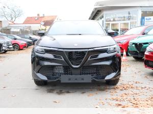 Alfa Romeo Junior **SOFORT VERFÜGBAR** INTENSA Ibrida 1.2 VGT 107KW