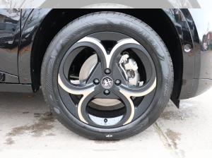 Alfa Romeo Junior **SOFORT VERFÜGBAR** INTENSA Ibrida 1.2 VGT 107KW