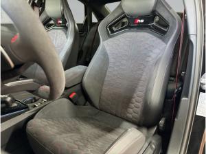 Audi RS3 Limousine qu S tro 360°+HuD+Keramik+Pano