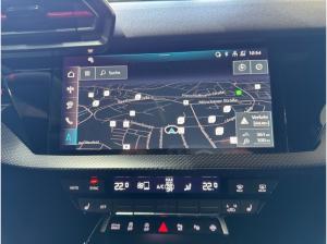 Audi RS3 Limousine qu S tro 360°+HuD+Keramik+Pano