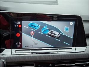 Volkswagen Golf VIII 2.0 TSI DSG GTI Navi R-Kam PDC SHZ
