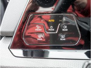 Volkswagen Golf VIII 2.0 TSI DSG GTI App-Connect R-Kam