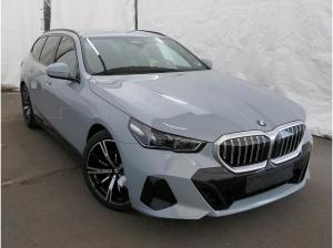 BMW 520 520d Touring M Sport HUD ACC AHK 360°KAM RFK LM