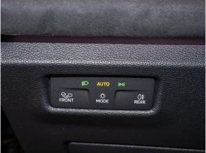 Volkswagen Tiguan R-Line 2,0 l TSI OPF 4MOTION 7-Gang-Doppelkupplungsgetrie be DSG