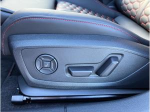 Audi RS3 RS 3 Sportback TFSI quattro / HD Matrix / Head Up / SONOS / Vmax 280