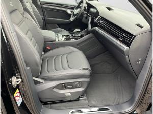 Volkswagen Touareg R-Line 3,0 l V6 TDI 4MOTION 170 kW (231 PS) 8-Gang-Automatik