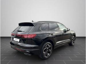 Volkswagen Touareg R-Line 3,0 l V6 TDI 4MOTION 170 kW (231 PS) 8-Gang-Automatik