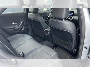 Mercedes-Benz A 180 Progr.Advanced+Kamera+CarPlay+Lenkr.Hz.+2 Jahre Garantie