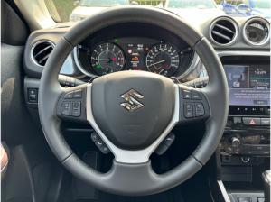 Suzuki Vitara 1.5 COMFORT PLUS ALLGRIP AGS NAVI BLUETOOTH *5 JAHRE GARANTIE*